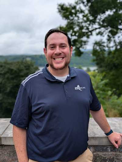 Headshot of Bryan Rothstein